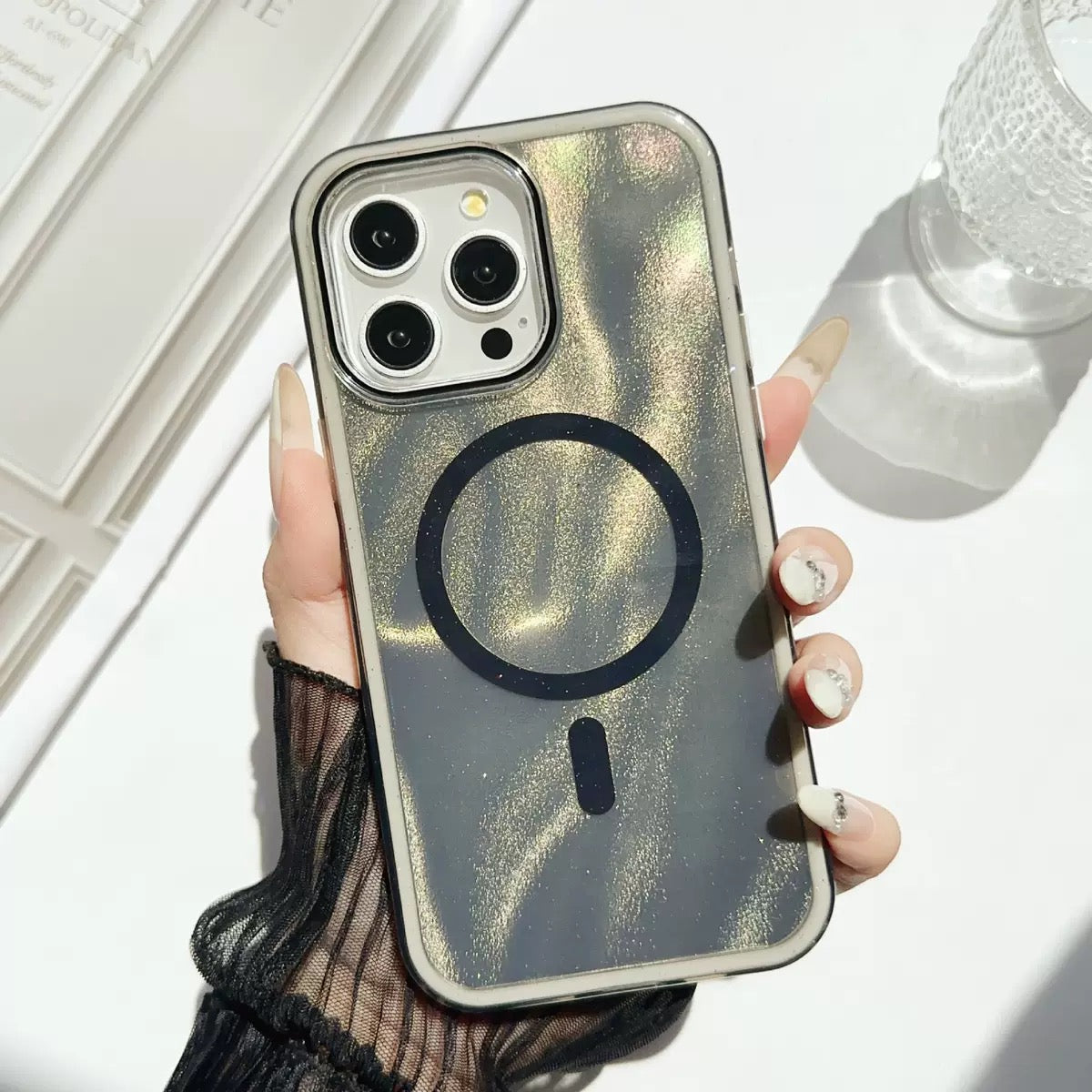 Shiny MagSafe Case